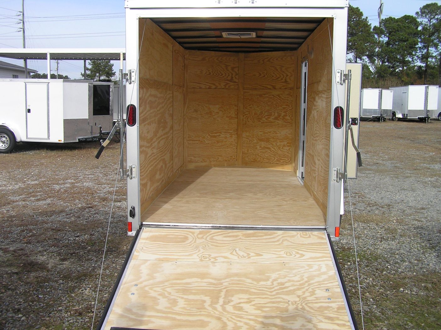 Diamond Cargo 6x12 SA Trailer - Silver Frost, Ramp, Side Door, Extra Height - Image 6