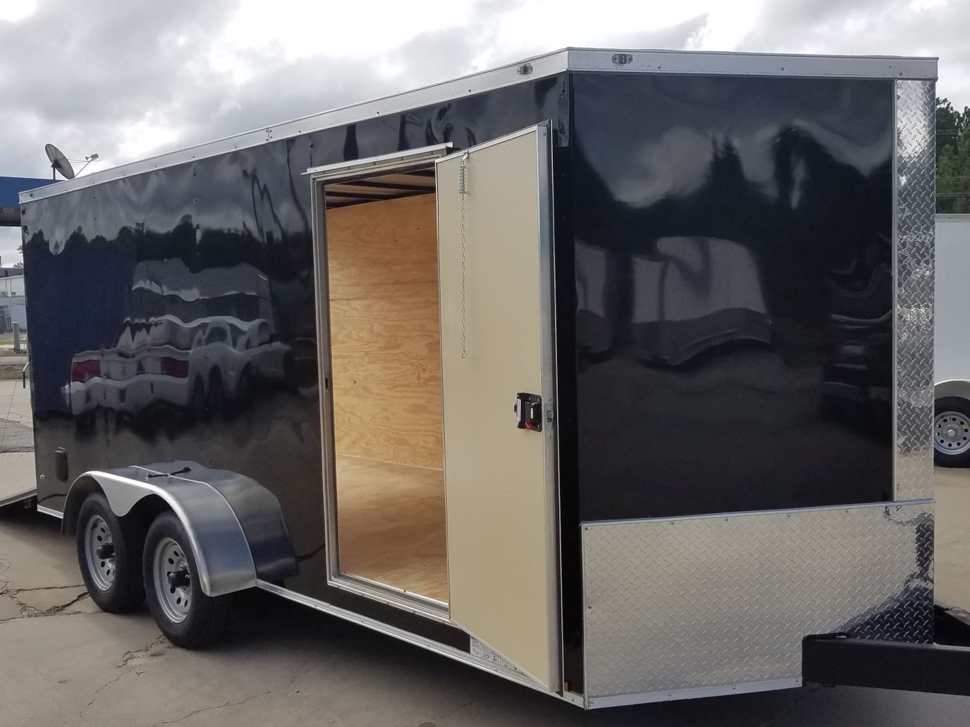 Diamond Cargo 7x16 TA Trailer - Black, Ramp, Side Door, Extra Height - Image 13