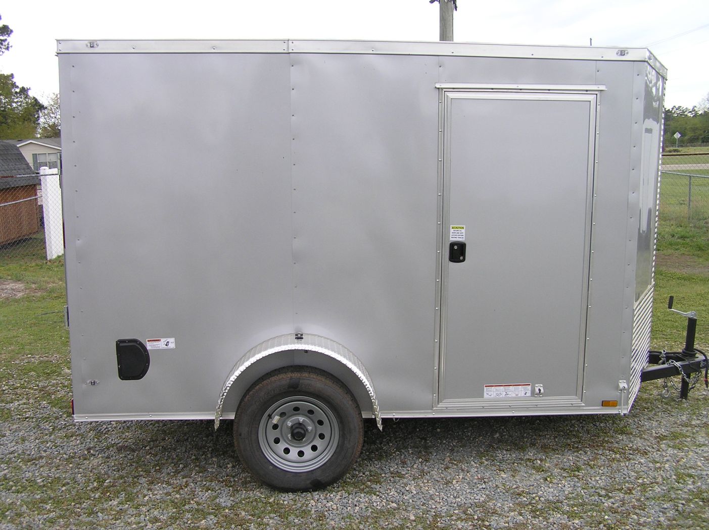 Diamond Cargo 6x10 SA Trailer - Silver Frost, Ramp, Side Door, Extra Height