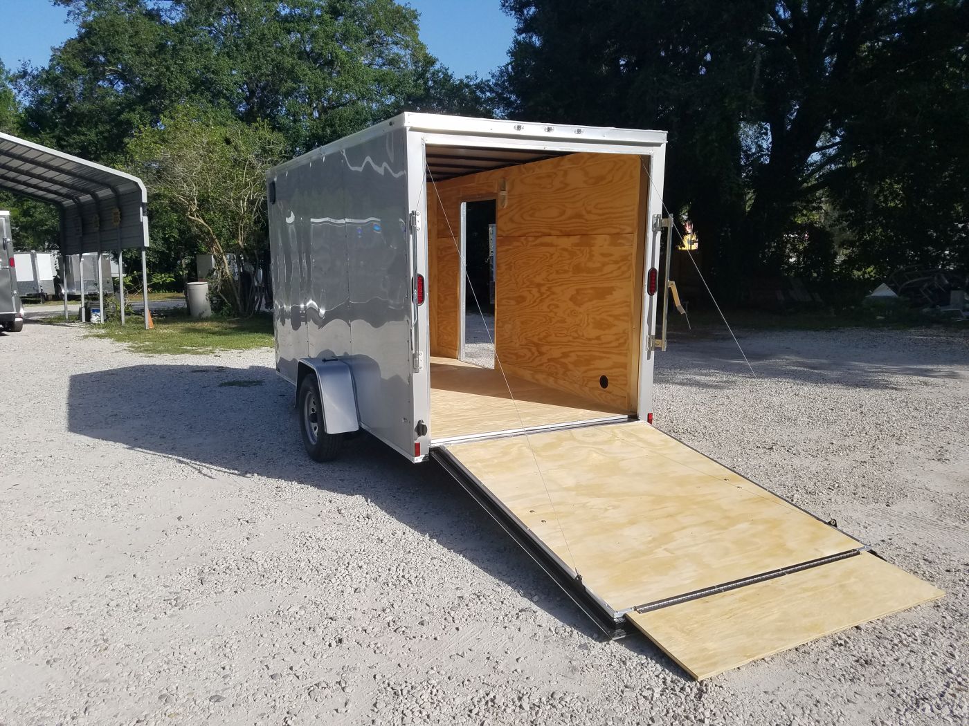 Diamond Cargo 6x12 SA Trailer - Silver Frost, Ramp, Side Door, Extra Height - Image 6