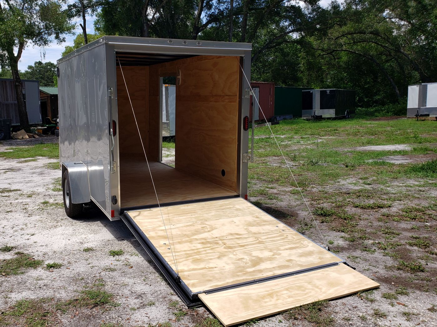 Diamond Cargo 6x12 SA Trailer - Silver Frost, Ramp, Side Door, Extra Height, Therma Ceiling - Image 6