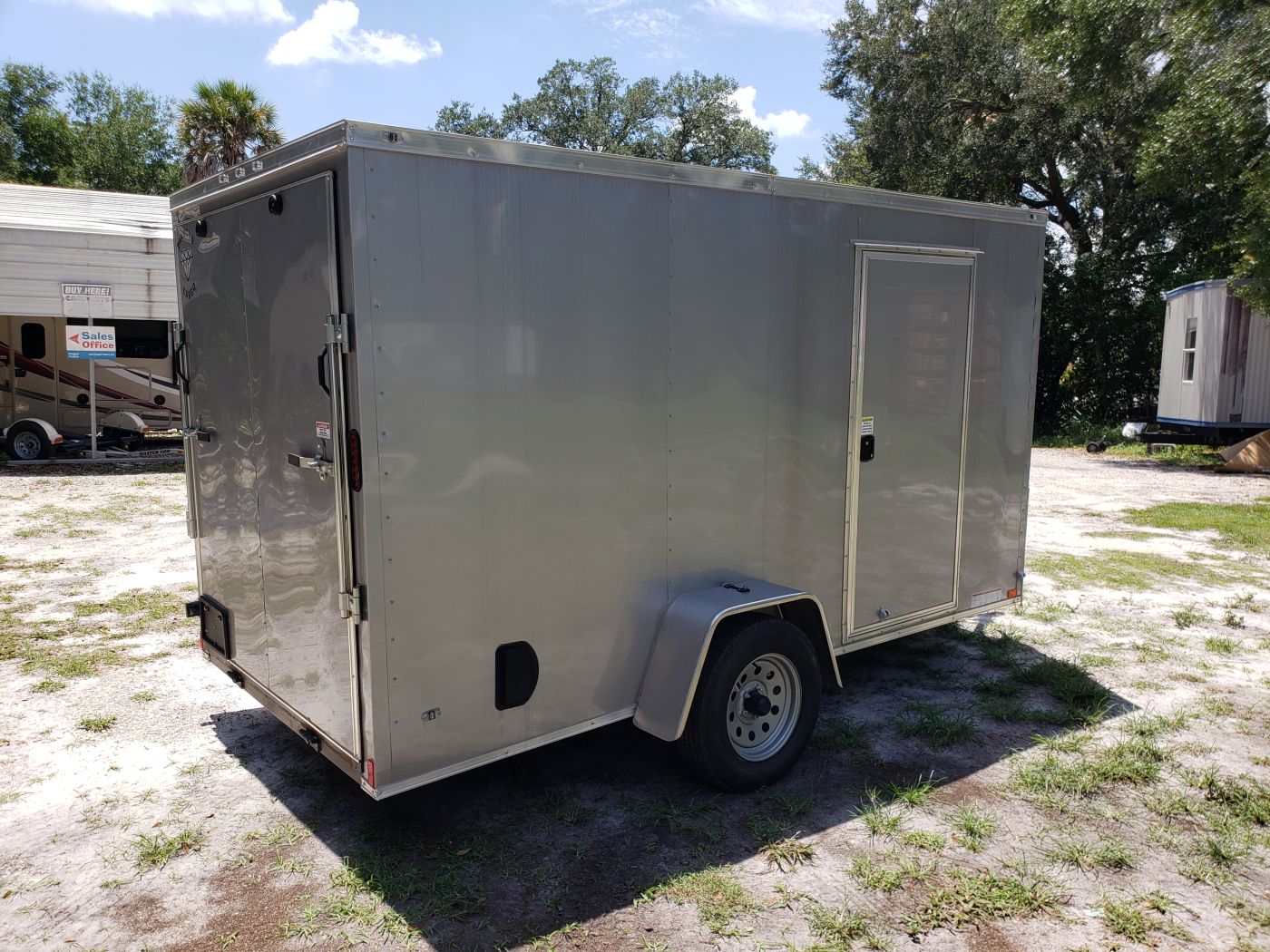 Diamond Cargo 6x12 SA Trailer - Silver Frost, Ramp, Side Door, Extra Height, Therma Ceiling - Image 11