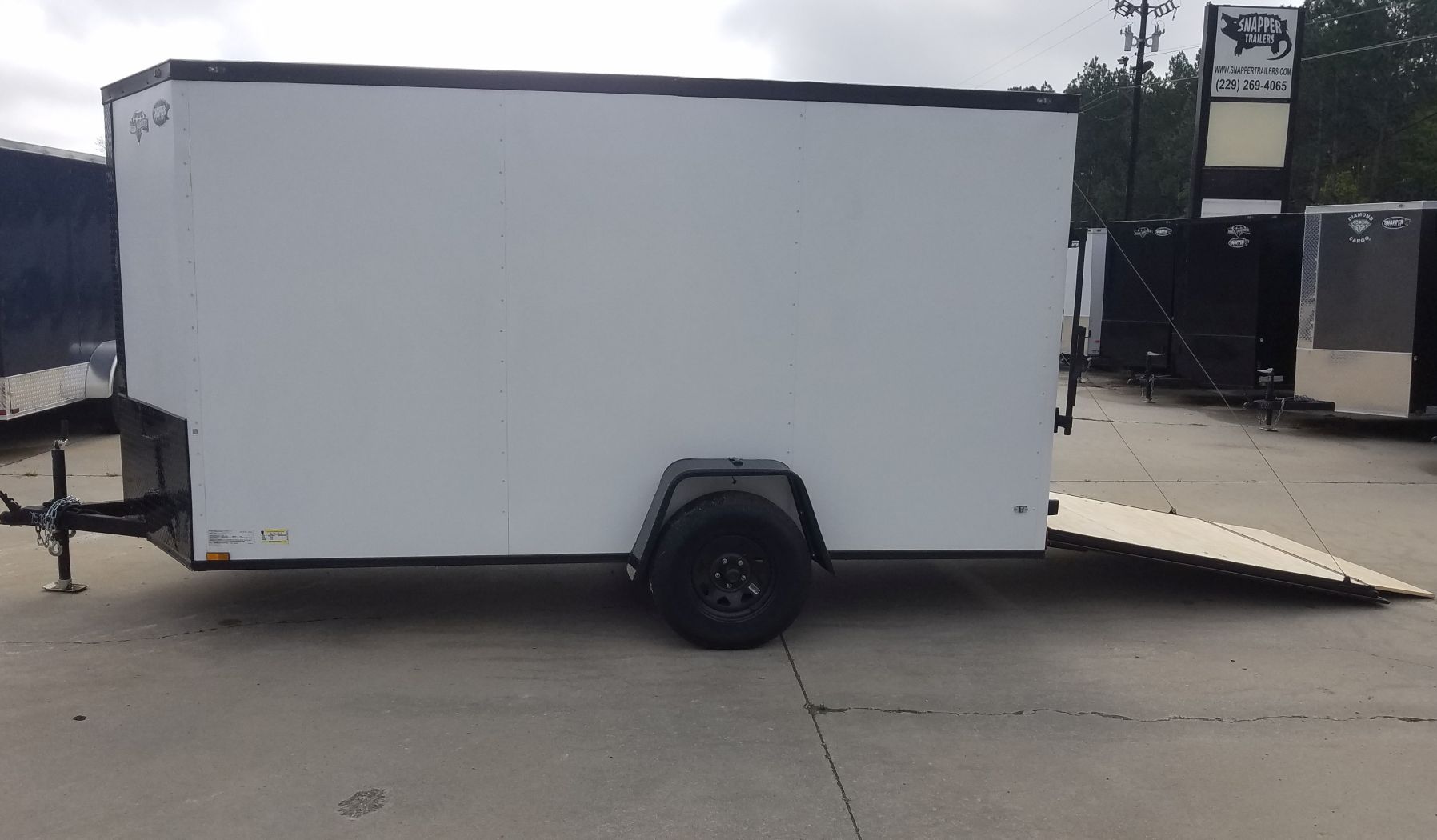 Diamond Cargo 6x12 SA Trailer - Embossed White, Ramp, Side Door, Extra Height, Blackout - Image 4