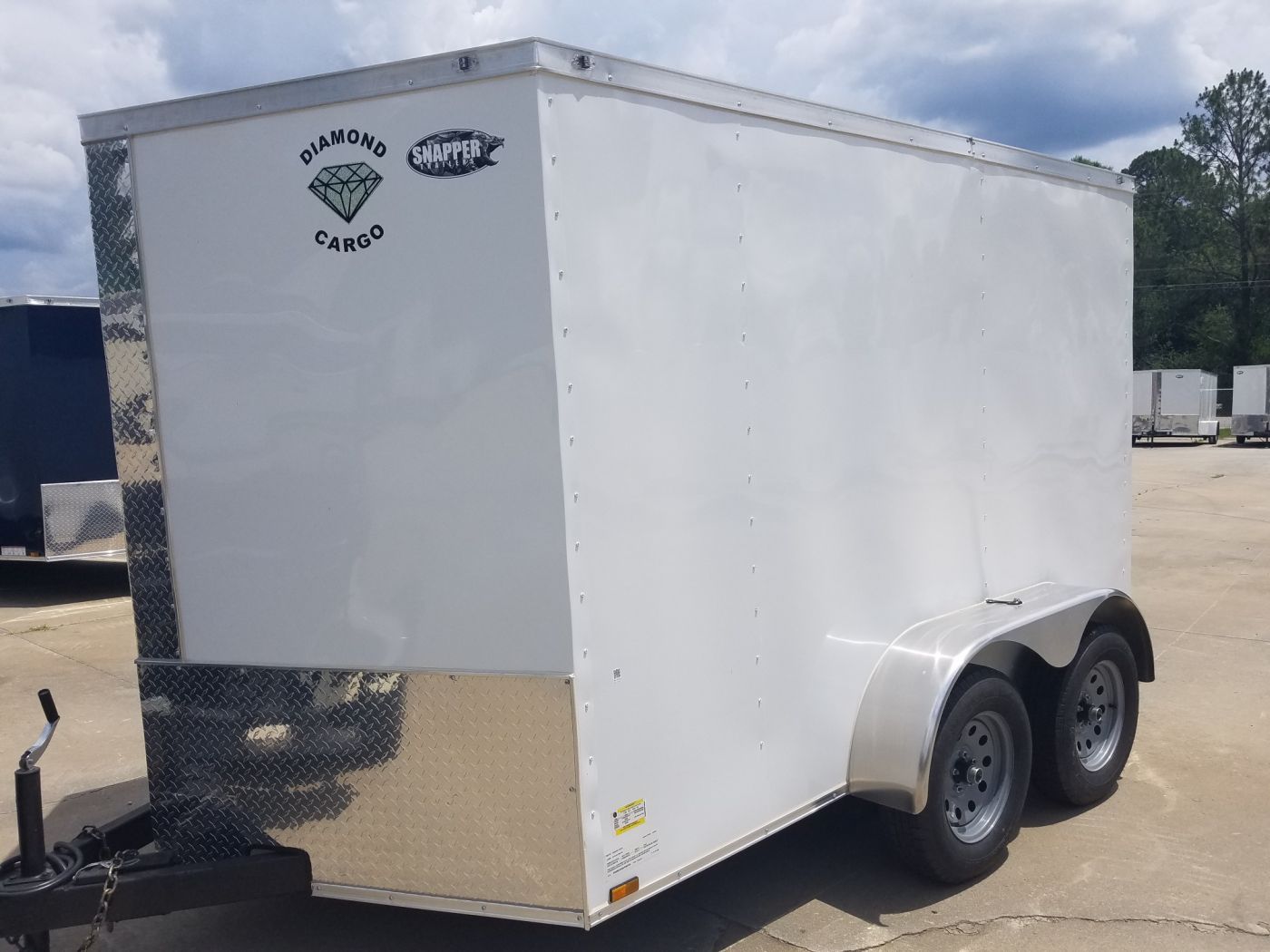 Diamond Cargo 7x10 TA Trailer White, Ramp, Side Door, Extra Height