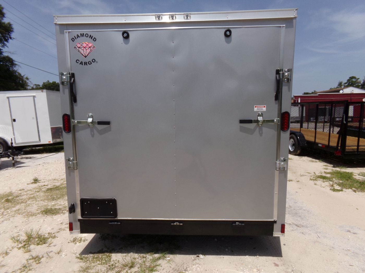 Diamond Cargo 7x16 TA Trailer - Silver Frost, Ramp, Side Door, Extra Height - Image 6