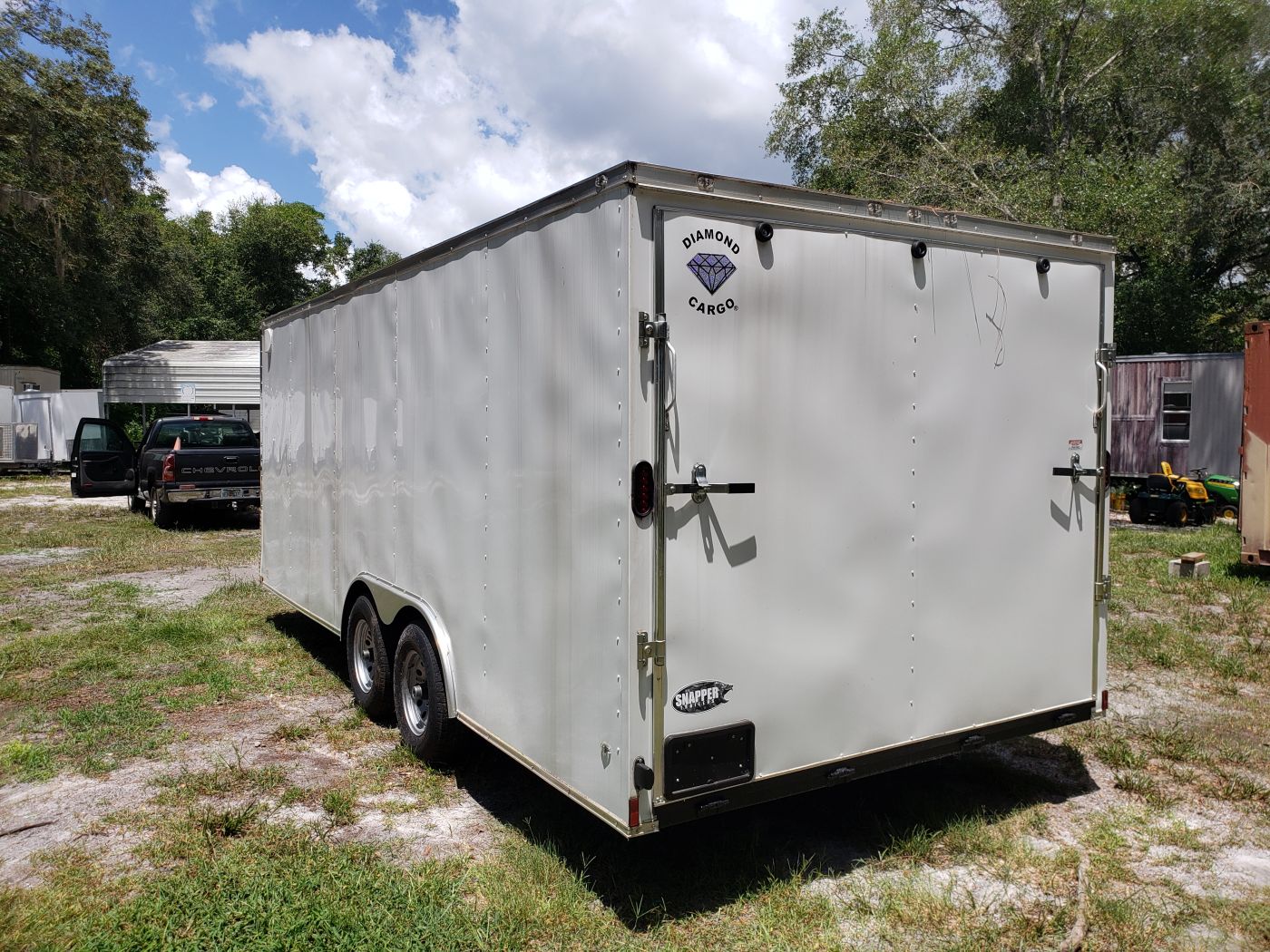 Diamond Cargo 8.5x20 TA Trailer - White, Ramp, Side Door, D-Rings, Flat Front, Insulated, 5K Axles - Image 7